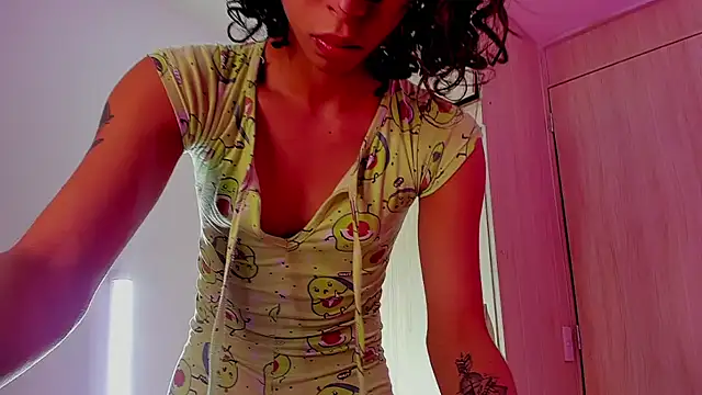 Bigcatalove online show from December 2024 11:06:02 AM