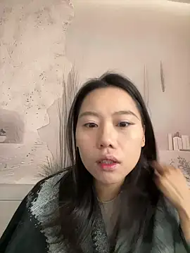 Eliza-E online show from January 2025 02:09:01 AM