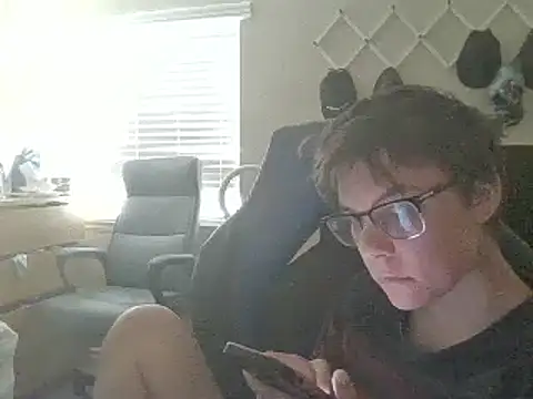 KaliSnow199623 online show from December 2024 10:56:01 PM