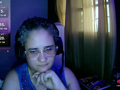 lolalicious 758 online show from September 2025 09:48:01 PM