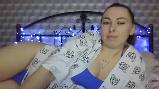  Leslyy Solo 1 online show from December 2024 05:07:02 PM