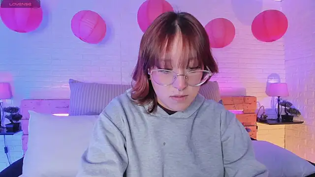 sofi bakerr online show from March 2025 11:32:01 AM