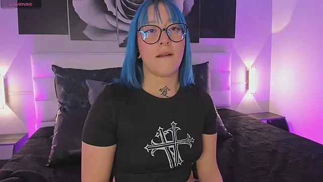 sofi bakerr online show from October 2025 11:32:02 AM