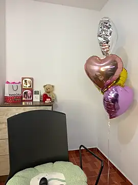 DaryRos online show from December 2024 10:43:02 PM