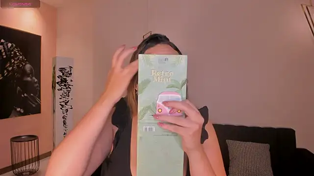 Snapshot of BellaRose_X chatting on February 2026 04:44:01 AM BellaRose X online show from February 2026 04:44:01 AM