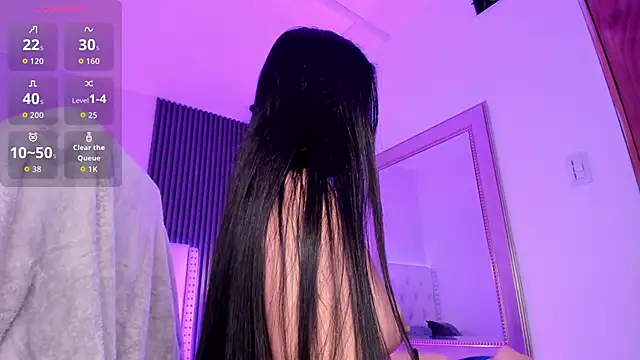 aliscollins  online show from September 2025 01:20:02 AM