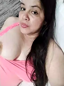 lunanataly online show from February 2025 03:06:02 AM