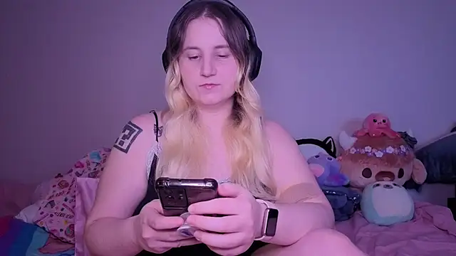 Glitch Witch online show from March 2026 02:59:01 AM