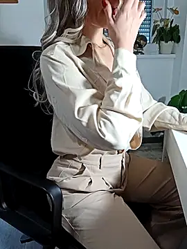 lisshorn online show from September 2025 11:45:02 AM