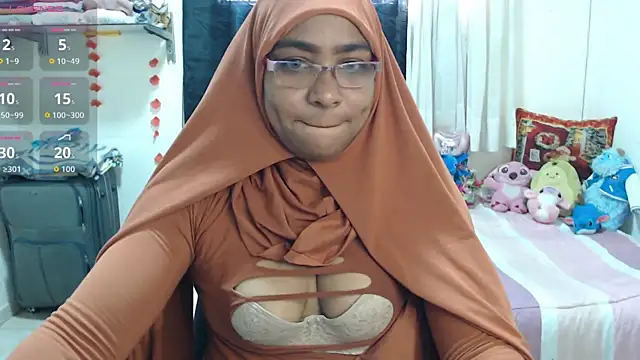 Aaliyah brown online show from November 2025 03:13:02 PM