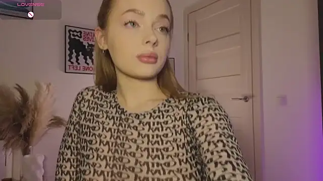  MayShy  online show from March 2025 04:51:01 PM