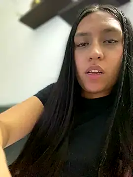 Snapshot of Salome_golvert chatting on December 2024 01:52:02 AM Salome golvert online show from December 2024 01:52:02 AM