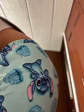 Snapshot of Salome_golvert chatting on December 2024 06:28:01 PM Salome golvert online show from December 2024 06:28:01 PM