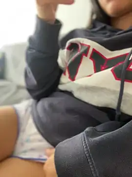 Snapshot of Salome_golvert chatting on December 2024 05:18:02 PM Salome golvert online show from December 2024 05:18:02 PM