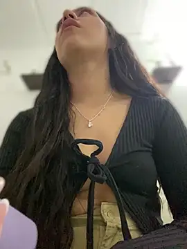 Snapshot of Salome_golvert chatting on January 2025 11:10:02 PM Salome golvert online show from January 2025 11:10:02 PM