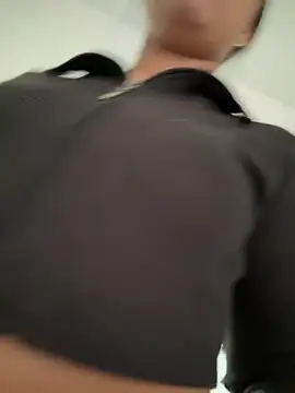 Snapshot of Salome_golvert chatting on October 2025 08:55:02 PM Salome golvert online show from October 2025 08:55:02 PM