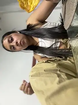 Snapshot of Salome_golvert chatting on November 2025 10:54:02 PM Salome golvert online show from November 2025 10:54:02 PM