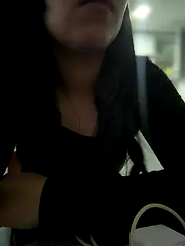 Snapshot of Salome_golvert chatting on November 2025 10:08:01 PM Salome golvert online show from November 2025 10:08:01 PM