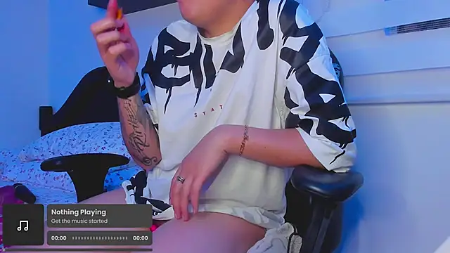 Sexyboy 666 online show from September 2025 05:52:02 AM