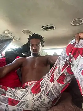 SlimeCrownzOut5 online show from December 2024 08:03:02 PM