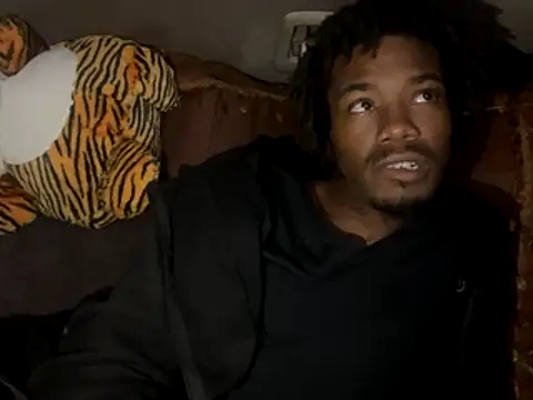 SlimeCrownzOut5 online show from November 2025 11:40:02 PM