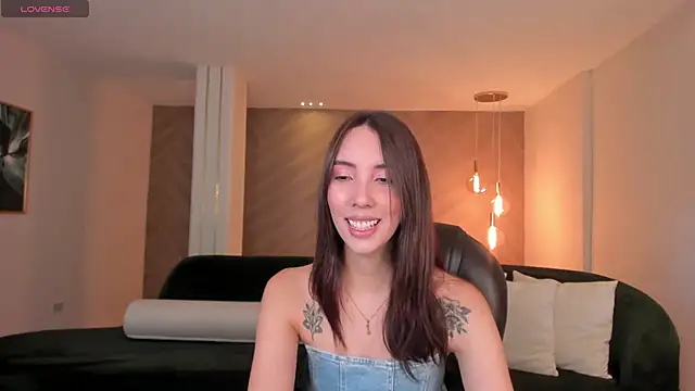 AnaisNin online show from January 2025 11:58:02 AM