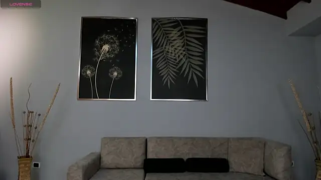 AnaisNin online show from September 2025 03:31:01 AM