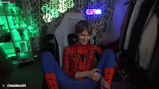 twinkben online show from March 2025 08:48:01 PM