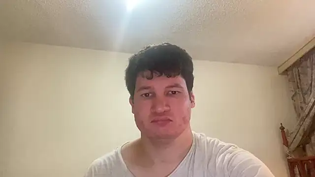 Lorenzo hernandez online show from February 2025 10:10:01 PM