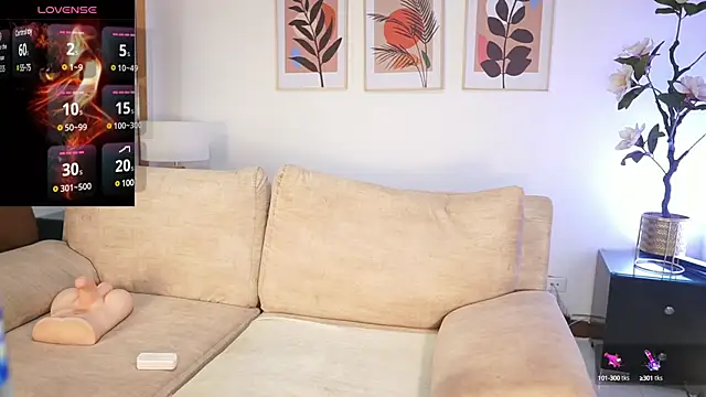 Zarawilliams online show from March 2025 11:38:02 AM