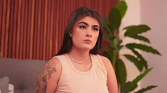 IrisBaker online show from February 2025 10:21:01 PM