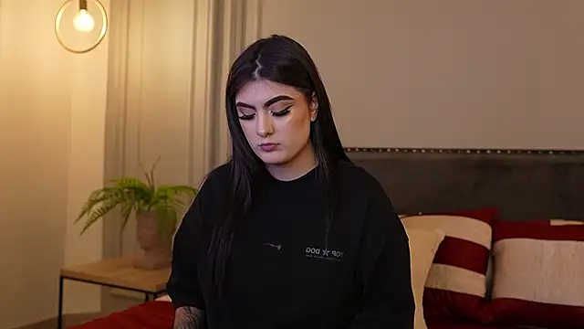 IrisBaker online show from September 2025 09:04:02 PM