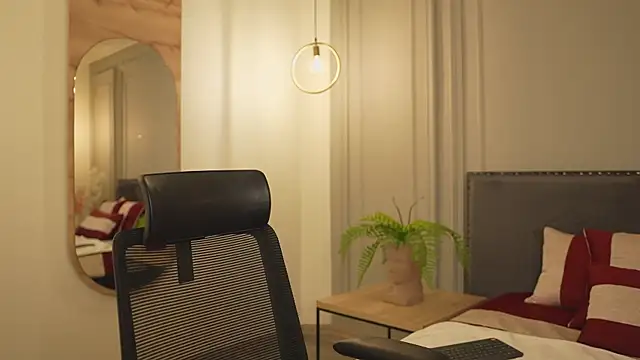 IrisBaker online show from February 2026 10:16:02 PM