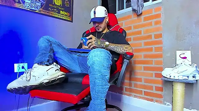 smoker445 online show from September 2025 12:49:01 AM