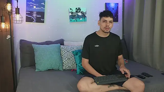 Cleoanubis- online show from November 2025 05:43:02 AM