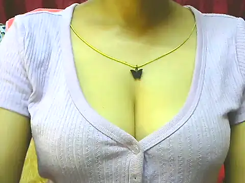 ishmita99 online show from September 2025 04:06:01 PM