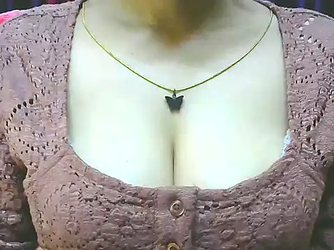 ishmita99 online show from November 2025 12:44:02 PM