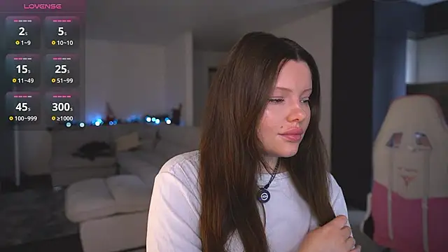 Snapshot of Your_Sweet_Julia chatting on March 2026 05:33:02 AM Your Sweet Julia online show from March 2026 05:33:02 AM