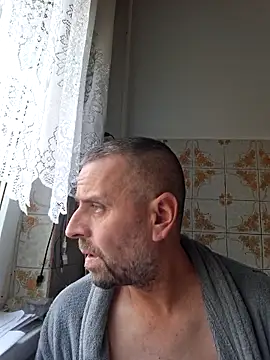 Huncutkuki online show from October 2025 12:00:02 PM