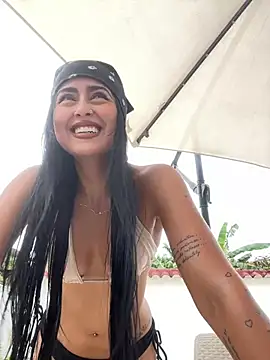 Alexandra duque online show from February 2025 08:22:01 PM