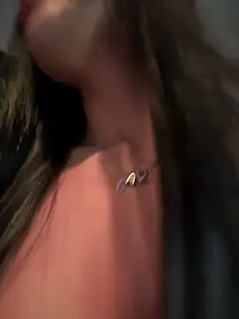 Alexandra duque online show from September 2025 08:23:01 PM