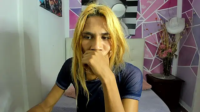 Brisahott online show from February 2025 02:21:01 PM