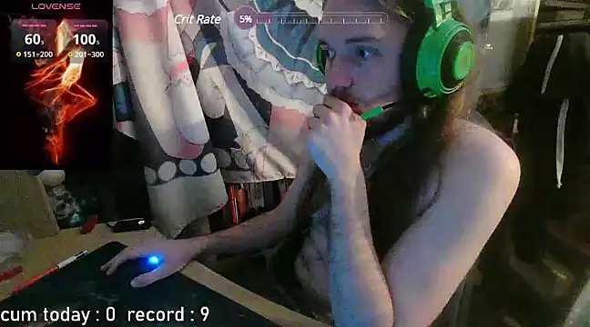 nicolasdumand21 online show from December 2024 07:49:01 PM