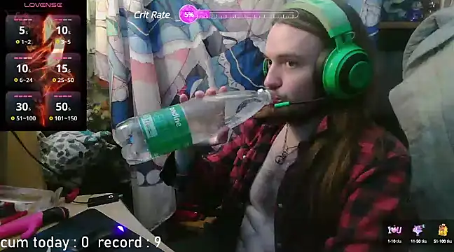 nicolasdumand21 online show from December 2024 01:00:01 PM