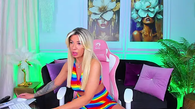 TheBaeWatch online show from September 2025 04:03:01 AM