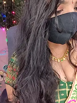 Snapshot of Tanvi-patil chatting on September 2025 07:23:01 AM Tanvi-patil online show from September 2025 07:23:01 AM