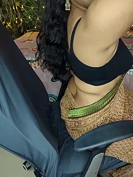 Snapshot of Tanvi-patil chatting on October 2025 05:03:01 PM Tanvi-patil online show from October 2025 05:03:01 PM