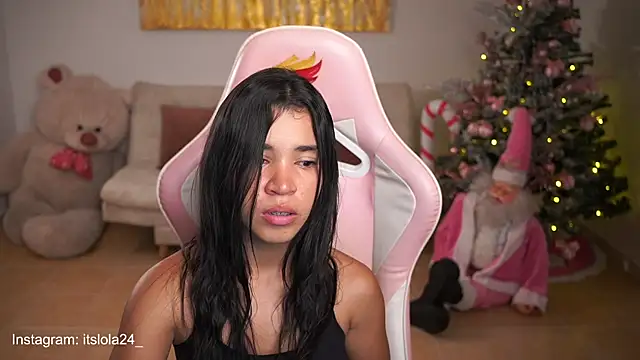 its lola24 online show from January 2025 05:54:02 AM