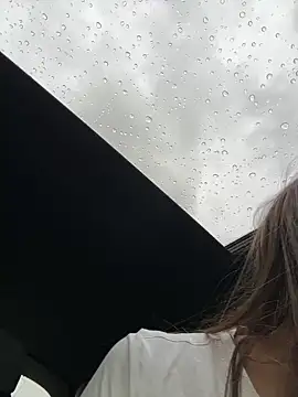 JuicyFruits93 online show from March 2026 03:51:01 PM