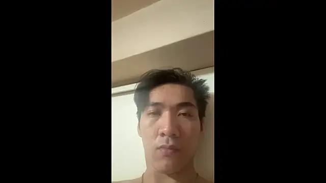 Adam XDZ online show from November 2025 07:48:02 PM